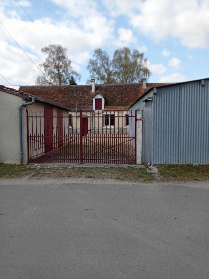 Gite De La Clavette Gievres Exterior photo
